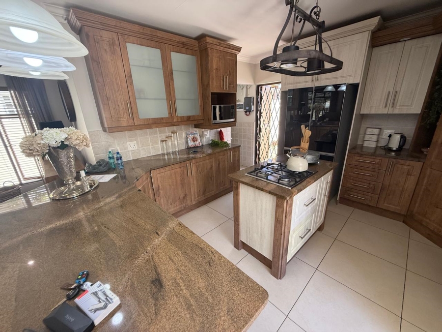 3 Bedroom Property for Sale in Linkside Western Cape